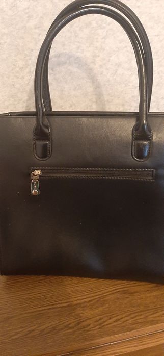 Сумка женская чёрного цвета