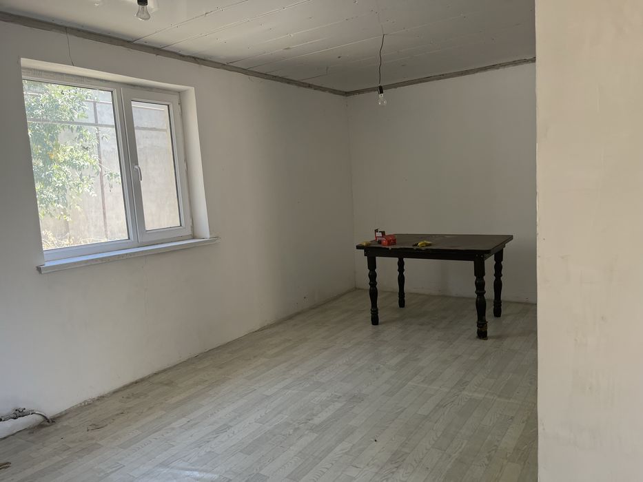 Продам дом 3 ком срочно в центре.