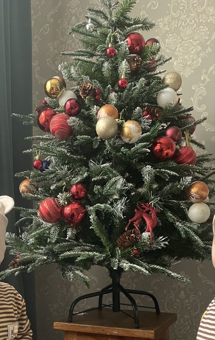 Искуственная елка 1.2м