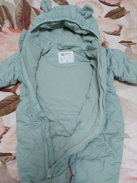 2000 теңге. Пишите