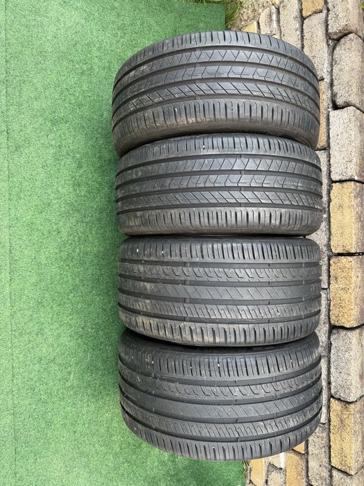 4 броя Летни гуми 225/40 R18 BARUM BRAVURIS 6 и 255/35 R18 BARUM BRAVURIS 5 Спорт Пакет