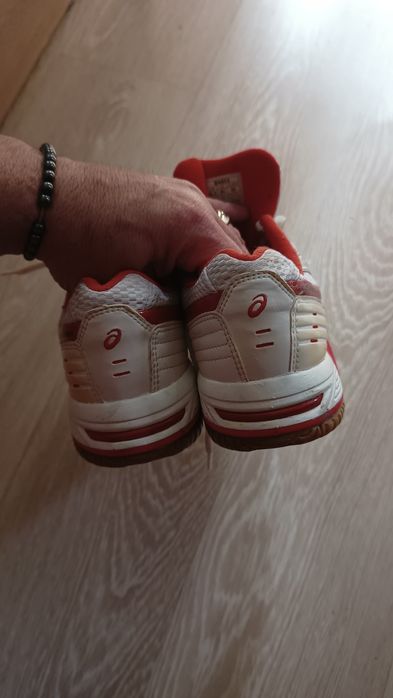 Маратонки 40номер Асикс!