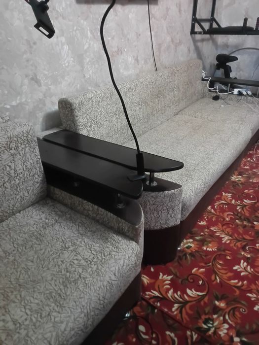 Продам диван и кресло кравать