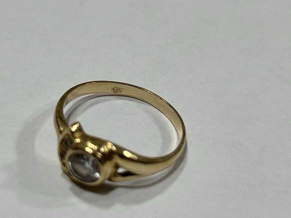 Златен пръстен 14 к 585 / 2,44 гр.