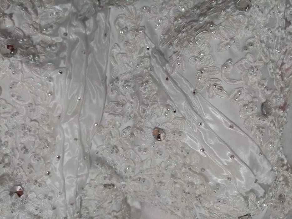 Продам свадебное платье