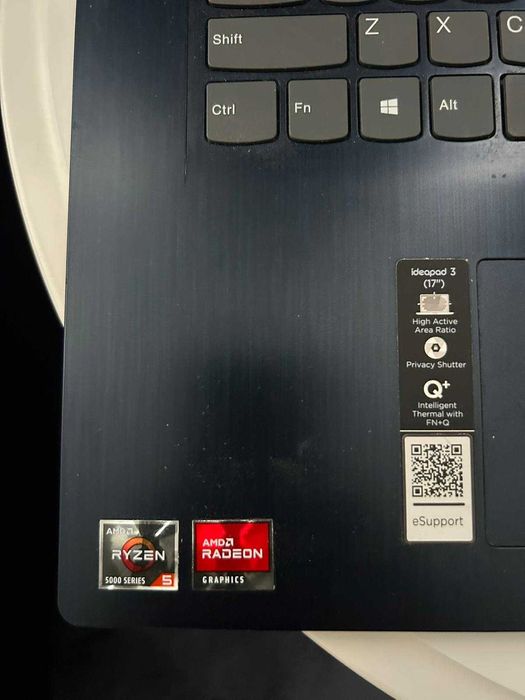 Laptop Lenovo IdeaPad 3 – AMD Ryzen 5 5500U, 17.3”, 8GB RAM, 512GB SSD