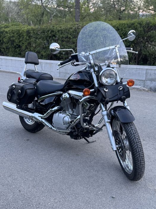 Motocicleta Suzuki VL 125 Intruder A1 Raritate