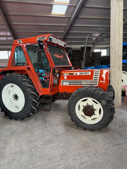 Tractor Fiat Agri 80 90 de 80 CP 3500 ore Fiat 70-90 Fiat 88-94 Fiat 82-94 Fiat 640 Case Claas New Holland John Deere Fendt Deutz Same