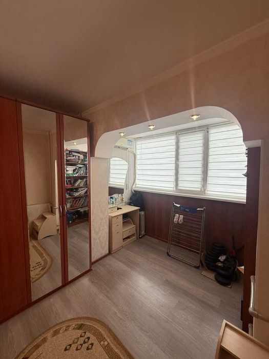 Продам 3х комн кв 11мкр