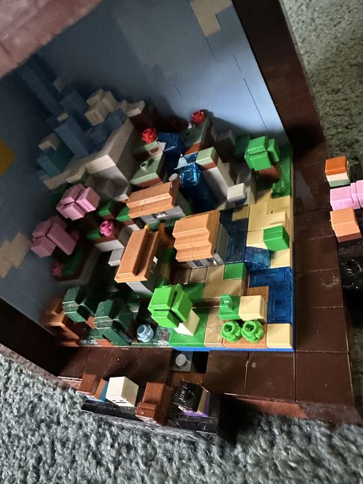 LEGO Minecraft The Crafting Table модел 21265 за 18+