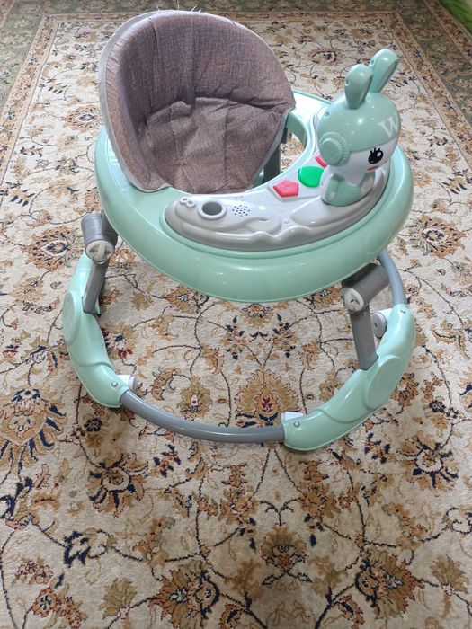 Продам ходунок детский