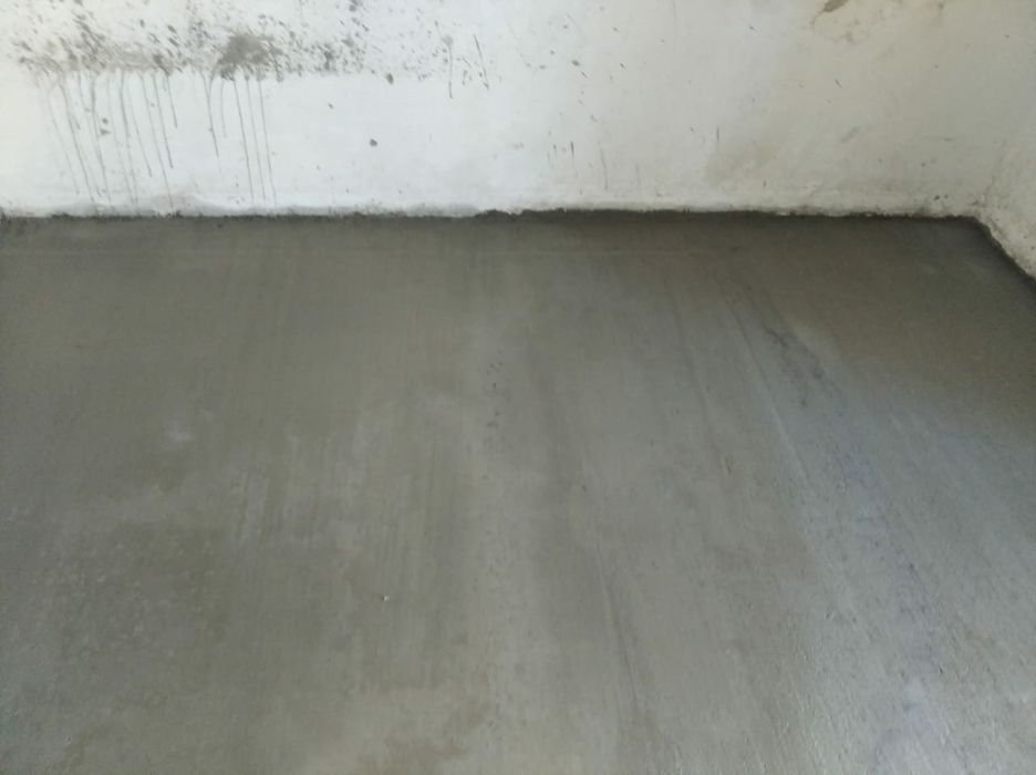 Стяжка пола по лазеру.