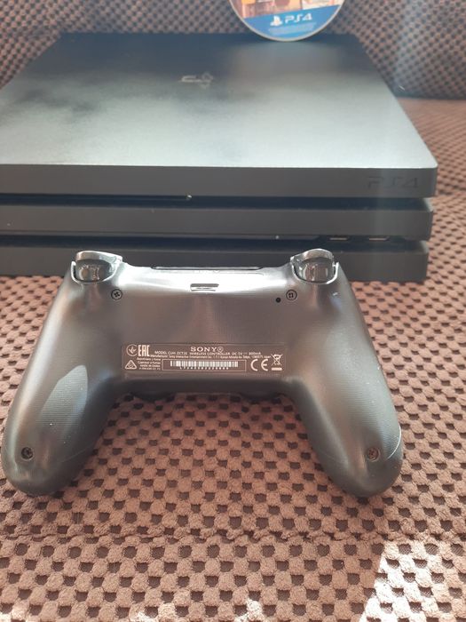 PS4+CD gta5 și firele acestuia