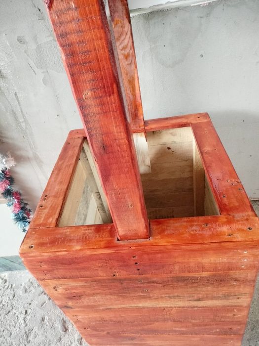 Vând Fântână Rustică