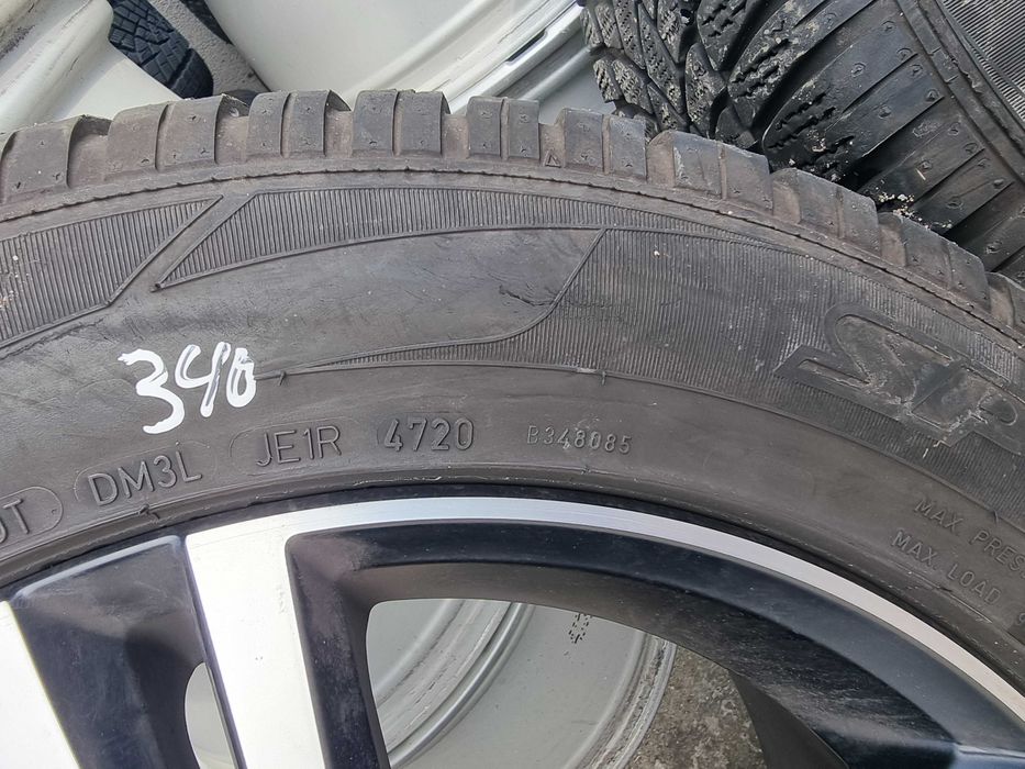 Doua anvelope Dunlop Winter Sport5 235 55 R18 dot 4720 ci340