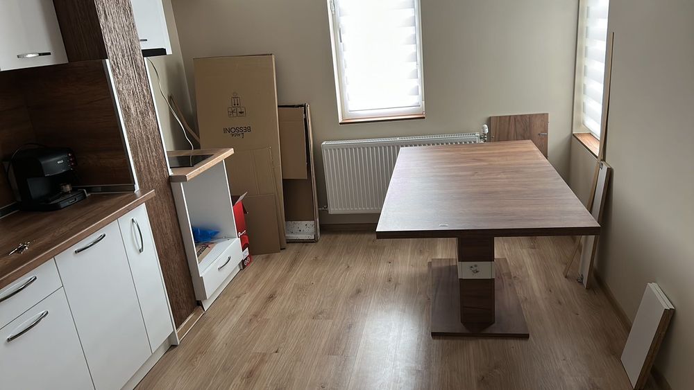 Трапезна маса за кухня