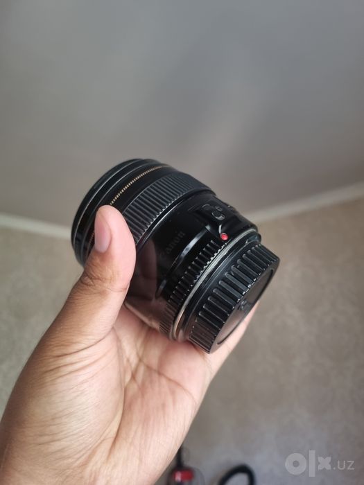 85 mm 1.8 Canon Lens