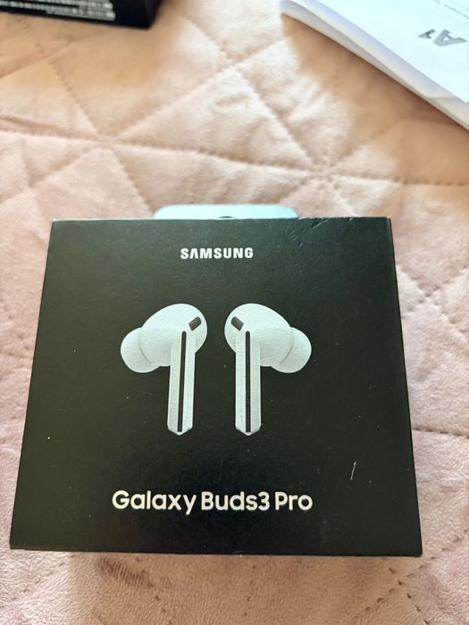 Слушалки Samsung buds3 pro