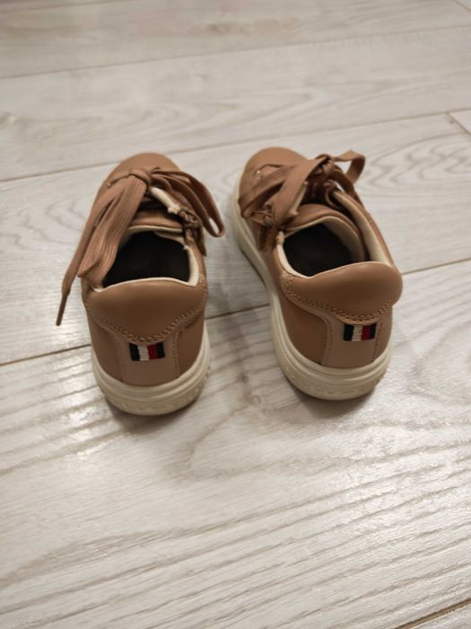 Детски обувки Томи Хилфигър 31 номер