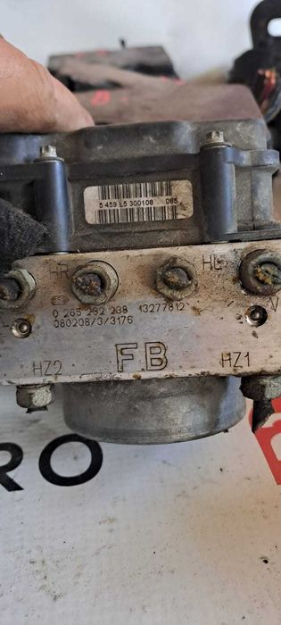 Pompa ABS Opel Corsa D coduri: FE / FB / AQ cod Bosch: 0 265 232 288