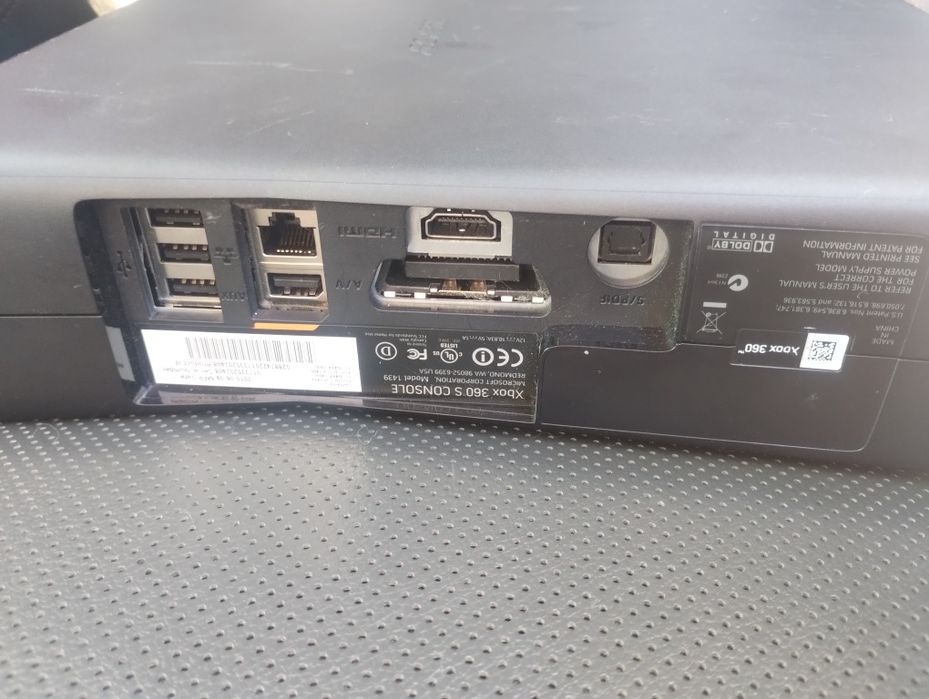 Xbox 360 slim 256 HDD