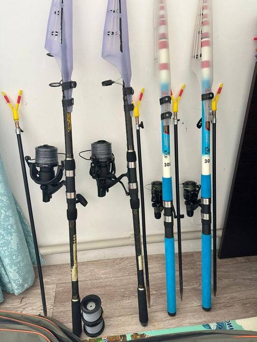 Продам рыболовные удочки.