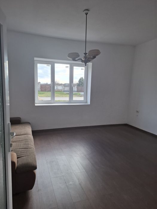 Vând  Casă în Nadab