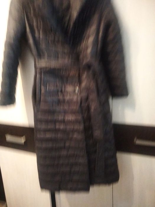 Продам женскую куртку плащ