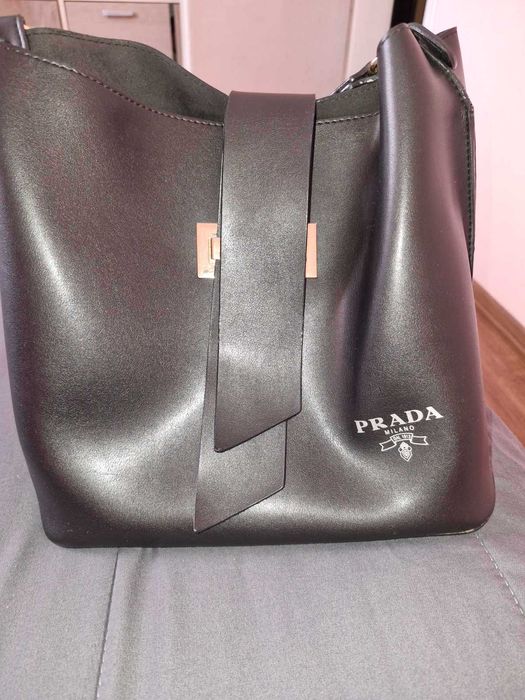 Чанта Prada milano