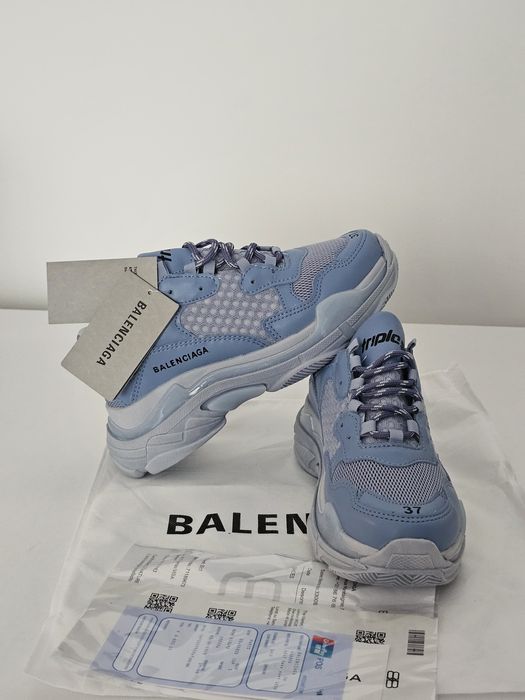 Adidași balenciaga triple s