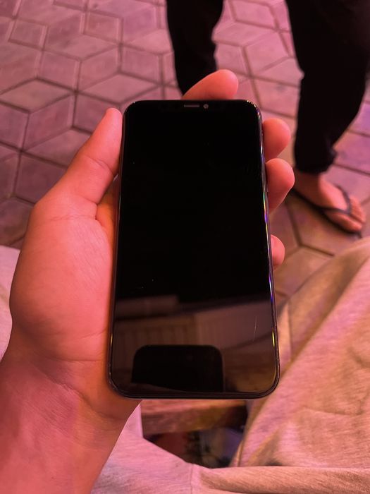 Продам IPhone 11 Pro