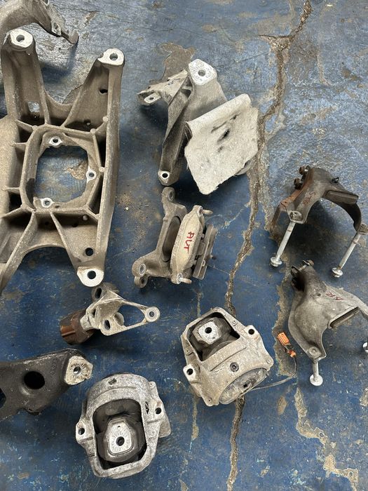 Suport motor cutie traversa cutie audi a4 b8 a5 a6 q5 2.0tdi cgl cjc