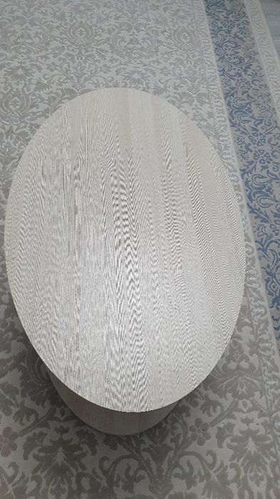 Журнальный столик