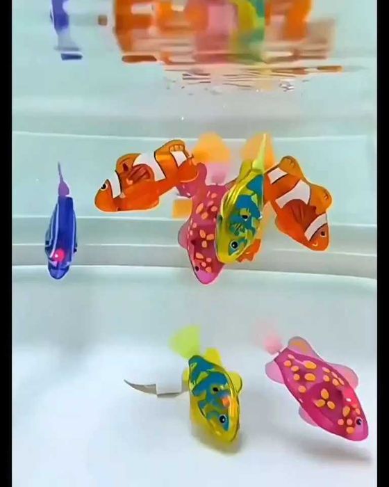 Робот - Рыбка для купания с подсветкой / игрушка в ванну / 1шт.