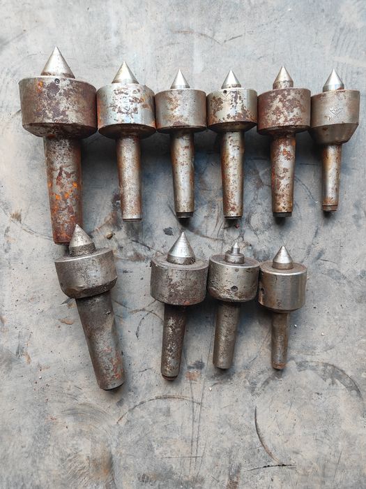 Токарный инструмент