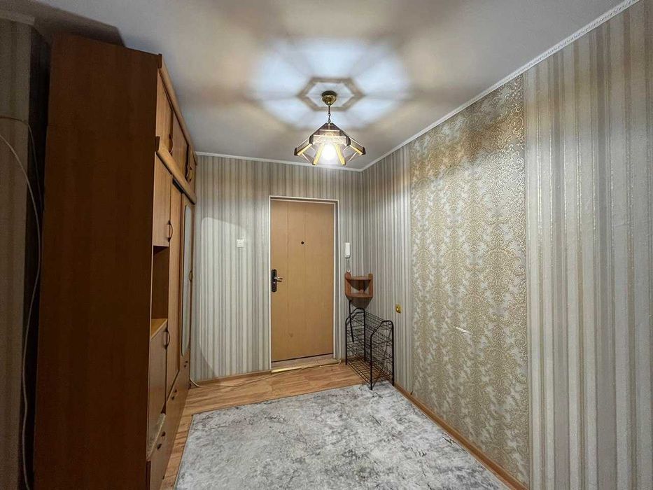 Продам 2 комнатную