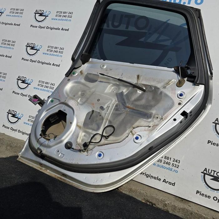 Portiera usa dreapta spate Opel Astra J