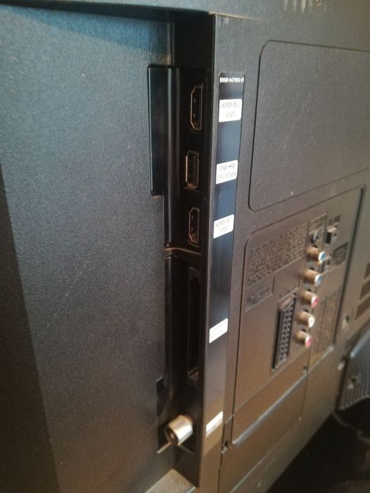 Телевизор SAMSUNG 32 инча