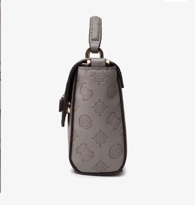 Дамска чанта guess