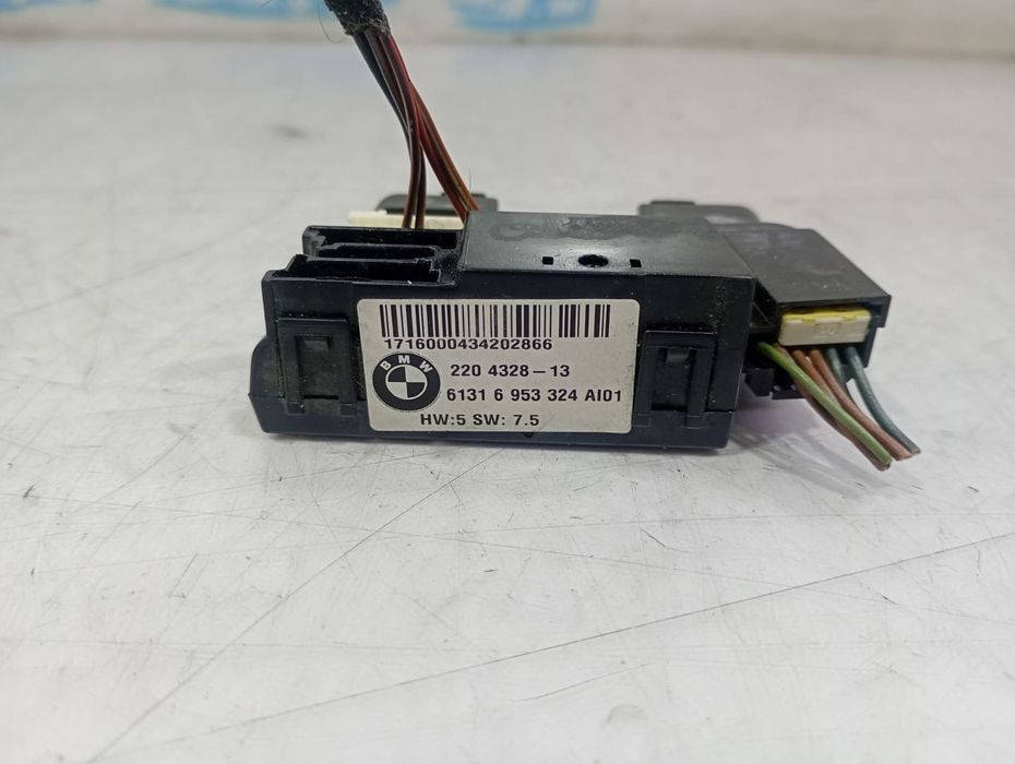 Modul incalzire volan 61316953324 BMW Seria 5 E60/E61 (2003 - 2007) 2.5 d M57D25O1 2.5 d M57D25O1 M57D25O1