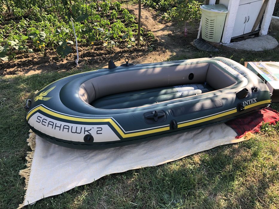 Нова надуваема Лодка Intex Seahawk 2, Помпа + Включени гребла, 2.36 м x 114 см