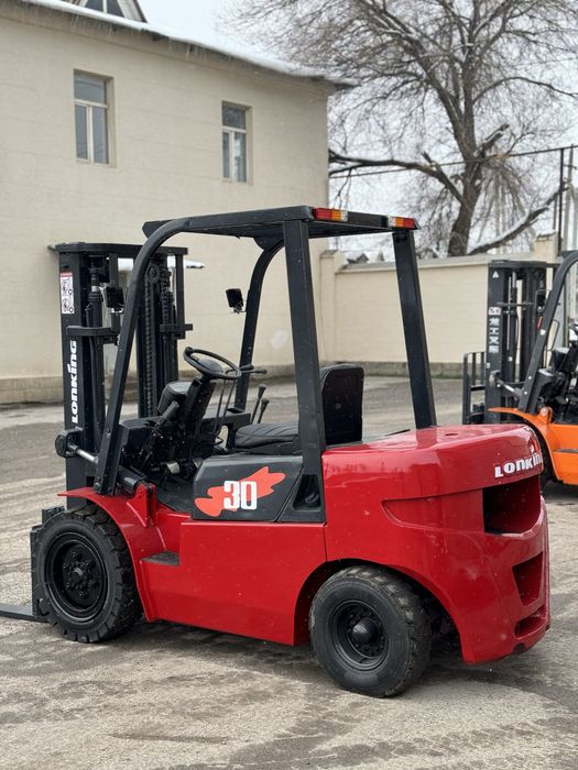 Погрузчик вилочный кара автокара