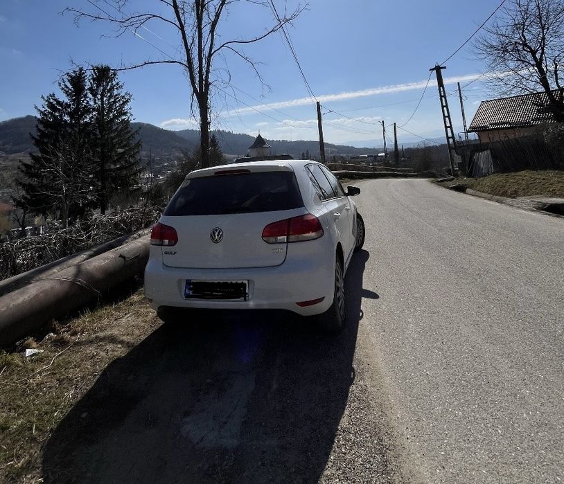 VOLKSWAGEN Golf 2012 — imagine 5