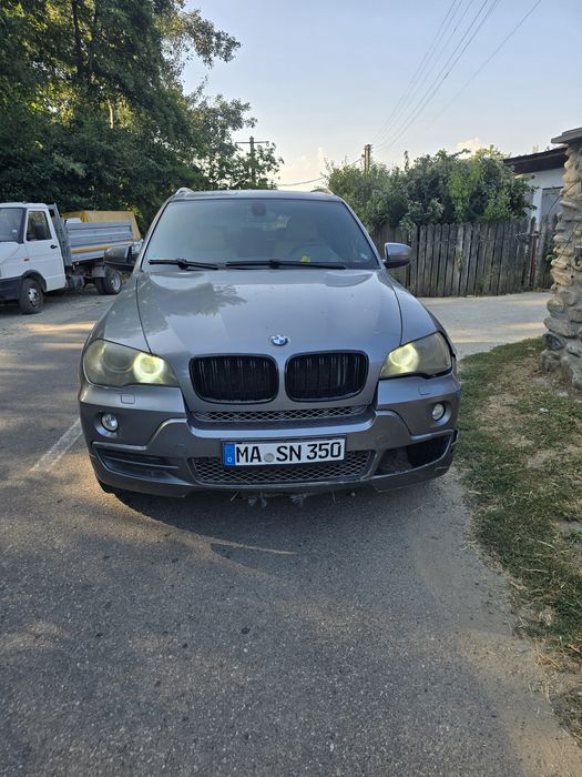BMW x 5 an 2010 e