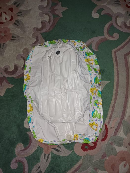 Надувная ванночка