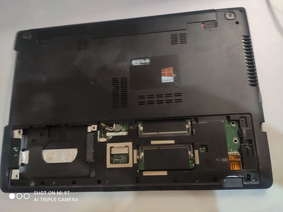 Продам ноутбук ASUS на разбор