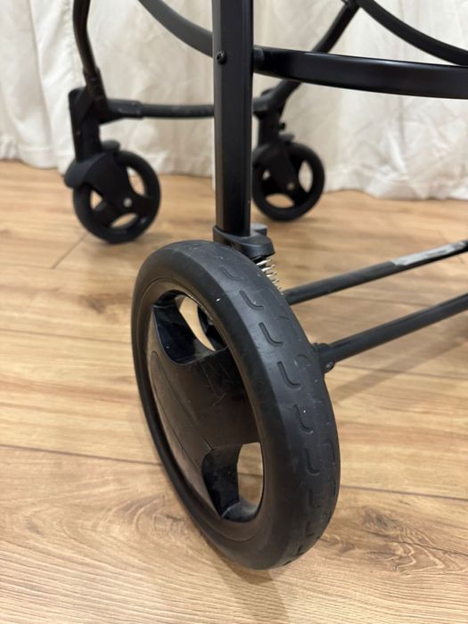 Коляска Cybex Leotie Flex Lux