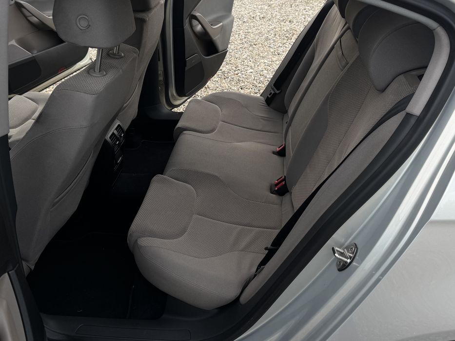 Vw passat limuzina 1.4TSI 122CP