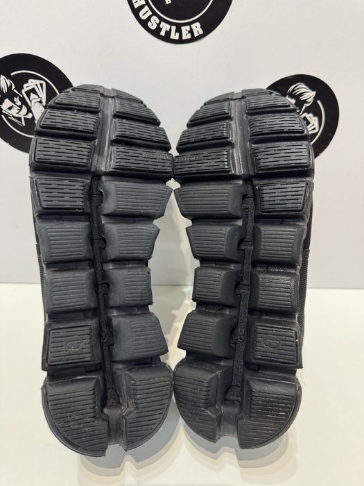 Маратонки ON CLOUD WATERPROOF .Номер 37