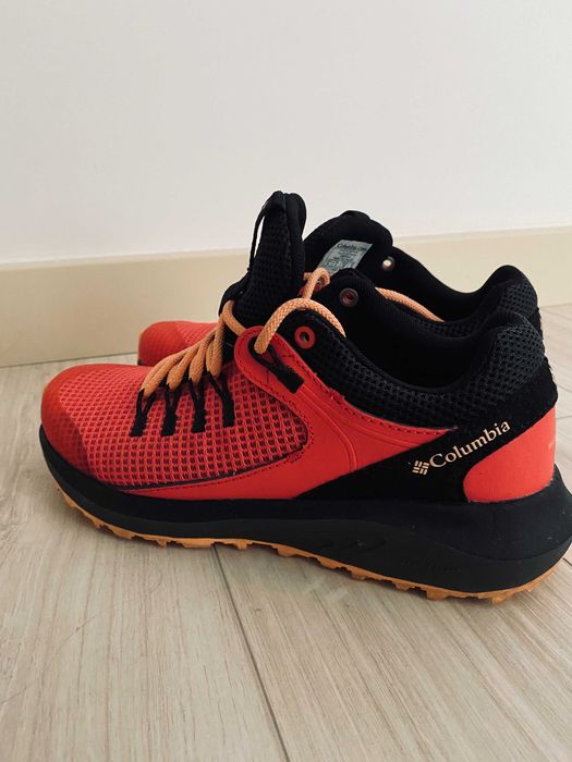 Ghetele Columbia TRAILSTORM WP pentru femei mărimea 37